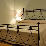 فندق مبيت وإفطار Da Ferro 3*