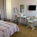 Da Ferro לינה וארוחת בוקר 3*