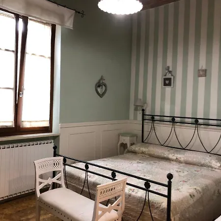 Da Ferro Frühstückspension Massarosa