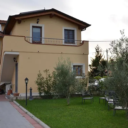 Frühstückspension Da Ferro Massarosa