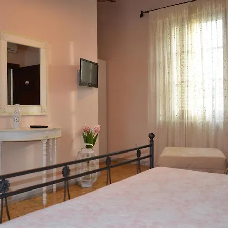 Frühstückspension Da Ferro Massarosa