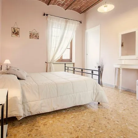 Da Ferro Frühstückspension Massarosa