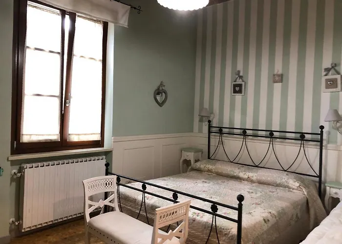 Da Ferro Nocleg ze śniadaniem Massarosa