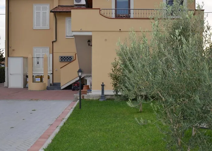 Da Ferro 4* Massarosa